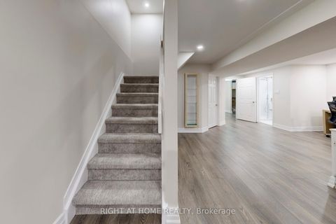Photo 34 at 188 Oliver Lane, Maple, Vaughan