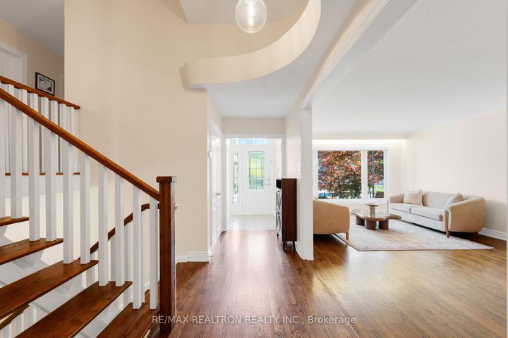 Photo 6 at 105 Rockford Road, Branson, Toronto
