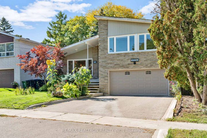 Photo 37 at 105 Rockford Road, Branson, Toronto