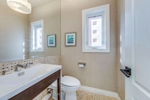 Photo 17 at 128 beverley glen Boulevard, Beverley Glen, Vaughan