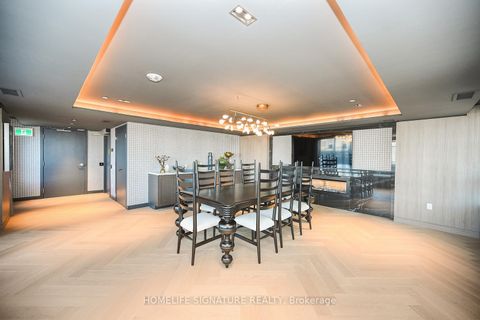 Photo 23 at 327 - 395 Dundas Street W, OA Rural Oakville, Oakville