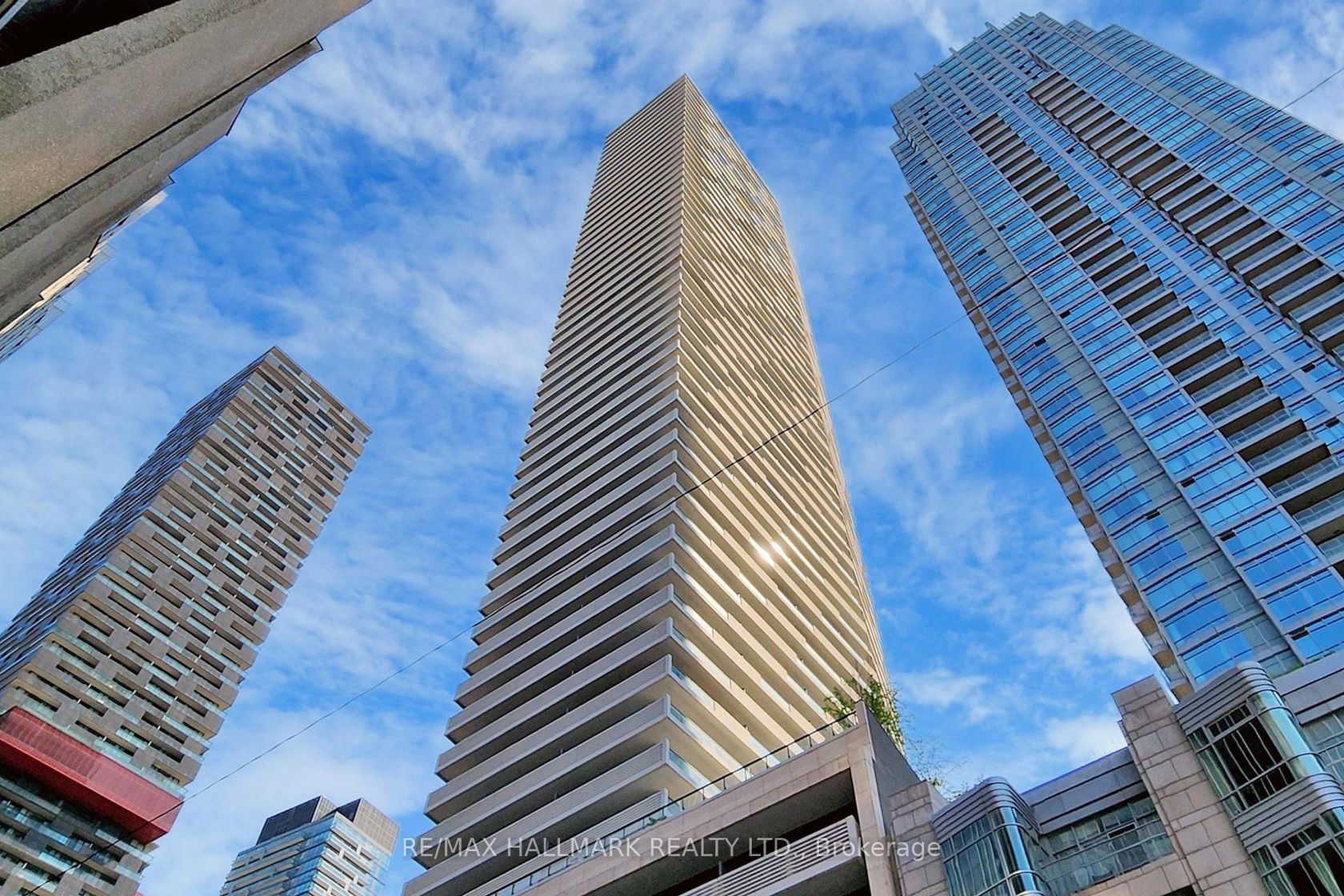 313 - 2221 Yonge Street, Mount Pleasant West, Toronto 