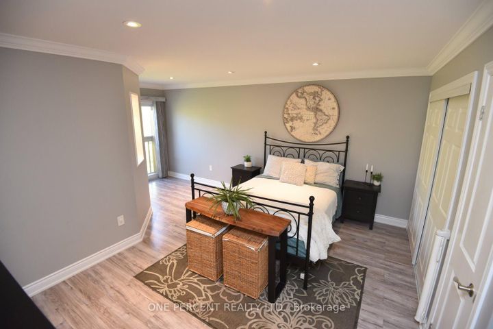 Photo 18 at 203 - 2075 Walkers Line, Rose, Burlington