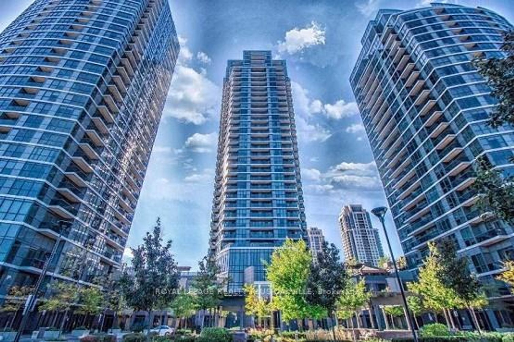 510 - 5 Valhalla Inn Road, City Centre West, Toronto 