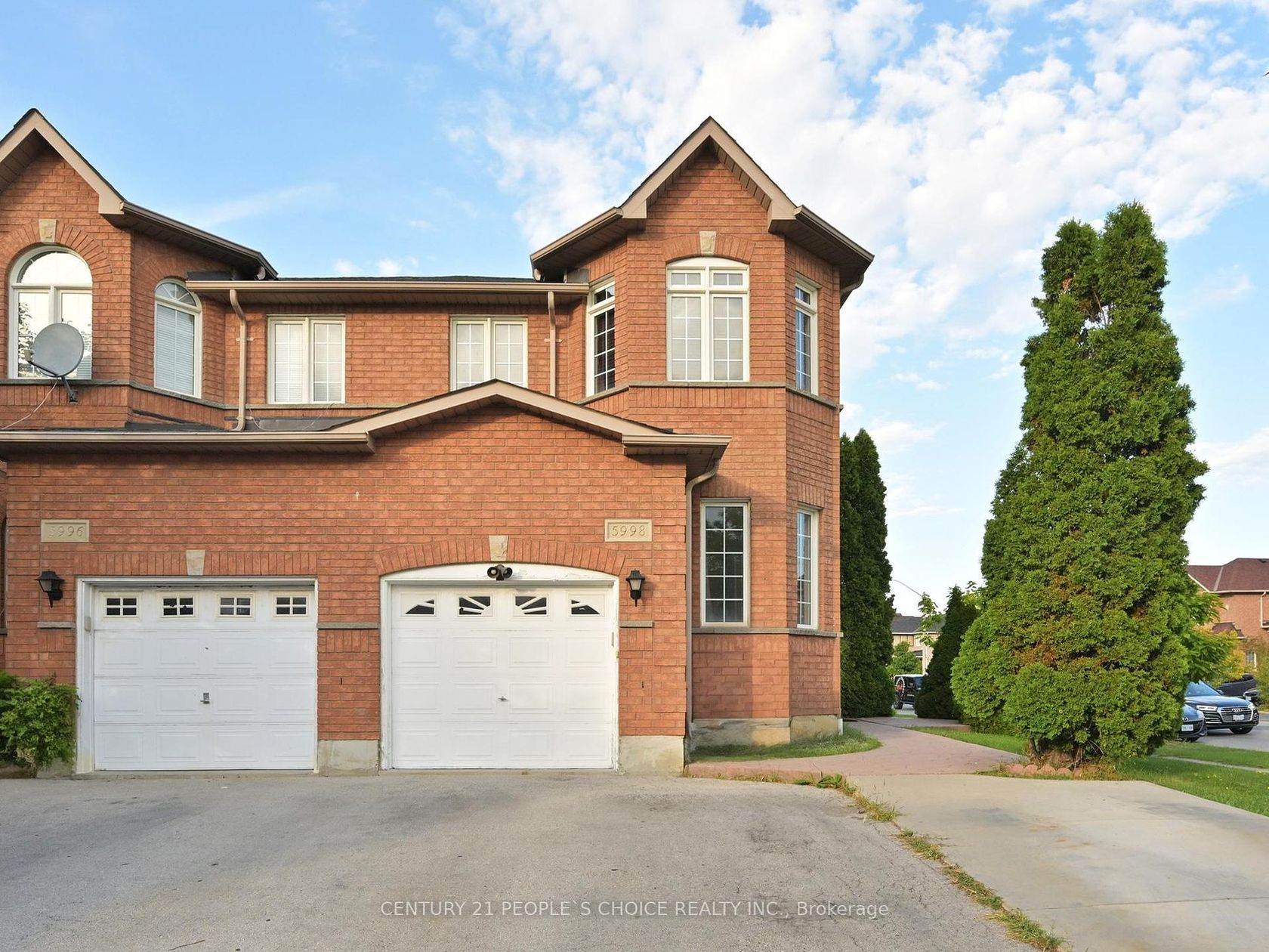 5998 Gant Crescent, East Credit, Mississauga 