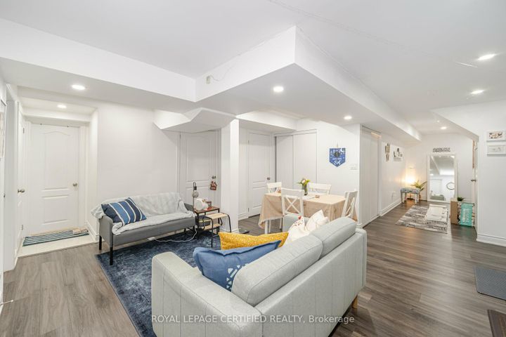 Photo 32 at 335 Bessborough Drive, HA Harrison, Milton