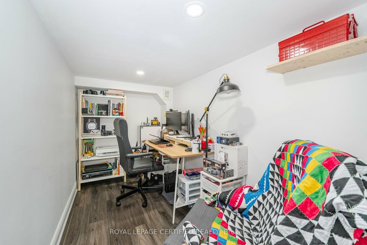 Photo 35 at 335 Bessborough Drive, HA Harrison, Milton
