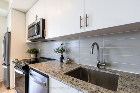 Photo 5 at 405 - 335 Wheat Boom Drive, JM Joshua Meadows, Oakville