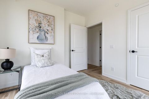 Photo 10 at 405 - 335 Wheat Boom Drive, JM Joshua Meadows, Oakville