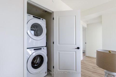 Photo 14 at 405 - 335 Wheat Boom Drive, JM Joshua Meadows, Oakville