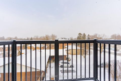 Photo 19 at 12 Globemaster Lane, Oak Ridges, Richmond Hill