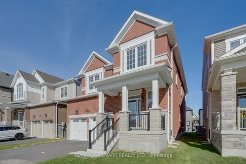 Photo 2 at 626 Newlove Street, Rural Innisfil, Innisfil