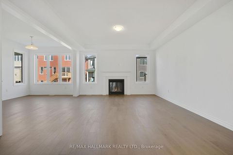 Photo 9 at 626 Newlove Street, Rural Innisfil, Innisfil Photo 9 at 626 Newlove Street, Rural Innisfil, Innisfil