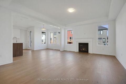 Photo 10 at 626 Newlove Street, Rural Innisfil, Innisfil Photo 10 at 626 Newlove Street, Rural Innisfil, Innisfil