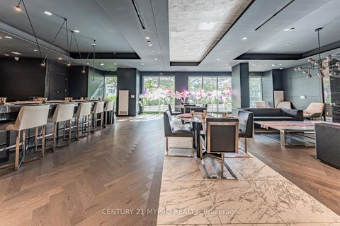 Photo 7 at 559 - 31 Tippett Road, Clanton Park, Toronto