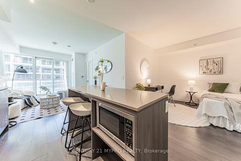 Photo 22 at 559 - 31 Tippett Road, Clanton Park, Toronto