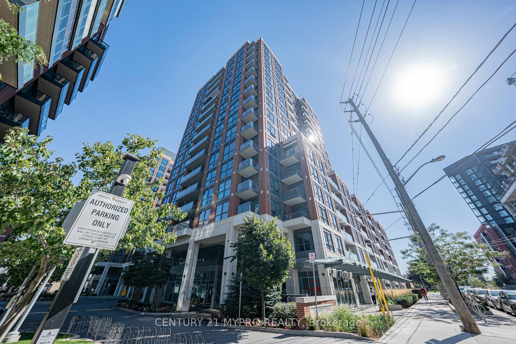 559 - 31 Tippett Road, Clanton Park, Toronto 