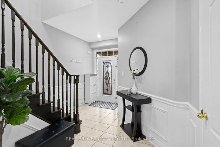 Photo 3 at 3450 Trilogy Trail S, Churchill Meadows, Mississauga