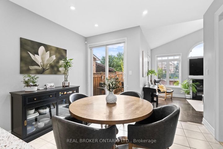 Photo 16 at 3450 Trilogy Trail S, Churchill Meadows, Mississauga