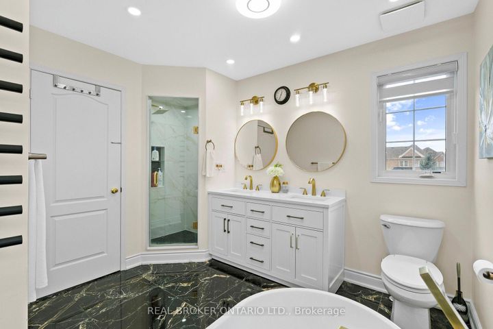 Photo 36 at 3450 Trilogy Trail S, Churchill Meadows, Mississauga