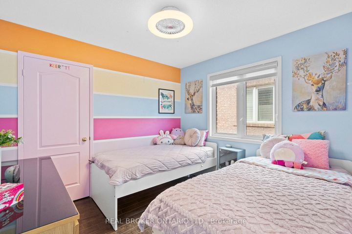 Photo 37 at 3450 Trilogy Trail S, Churchill Meadows, Mississauga