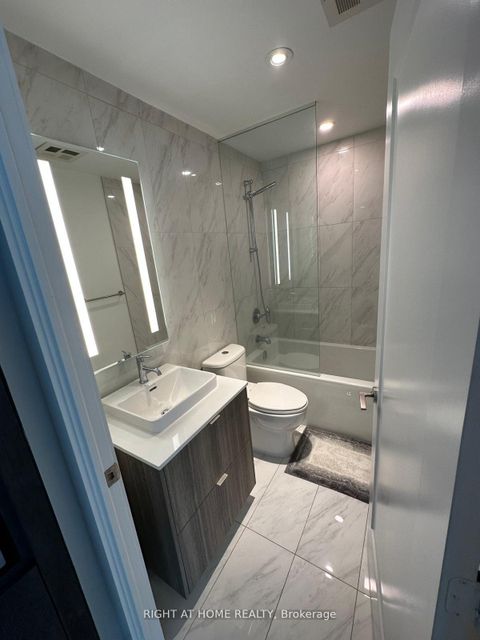Photo 18 at 1610 - 470 Front Street W, Waterfront Communities C1, Toronto