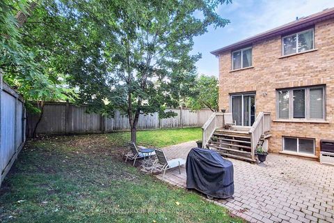 Photo 18 at 63 Mistleflower Court, Oak Ridges, Richmond Hill