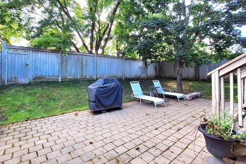 Photo 20 at 63 Mistleflower Court, Oak Ridges, Richmond Hill