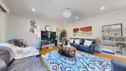 Photo 7 at 262 Randall Crescent, Cliffcrest, Toronto