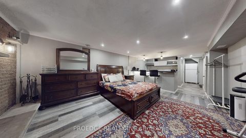 Photo 36 at 262 Randall Crescent, Cliffcrest, Toronto