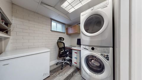 Photo 41 at 262 Randall Crescent, Cliffcrest, Toronto