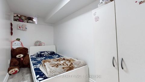 Photo 47 at 262 Randall Crescent, Cliffcrest, Toronto