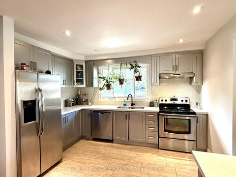 Photo 6 at 3 Colony Road, Maryvale, Toronto