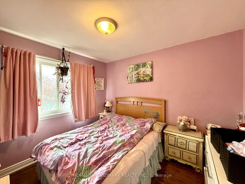 Photo 10 at 3 Colony Road, Maryvale, Toronto