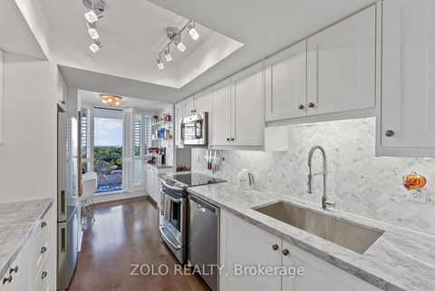 Photo 16 at 1701 - 30 Holly Street, Mount Pleasant West, Toronto