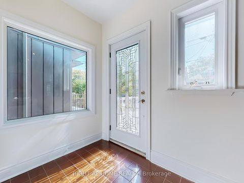 Photo 2 at 12 Westbrook Avenue, Lumsden, Toronto