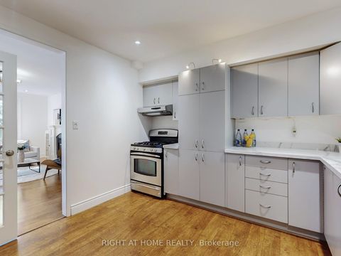 Photo 14 at 12 Westbrook Avenue, Lumsden, Toronto