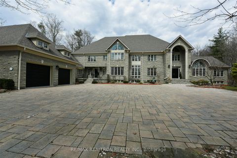 Photo 6 at 65 Offord Crescent, Bayview Southeast, Aurora