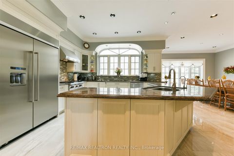 Photo 21 at 65 Offord Crescent, Bayview Southeast, Aurora Photo 21 at 65 Offord Crescent, Bayview Southeast, Aurora