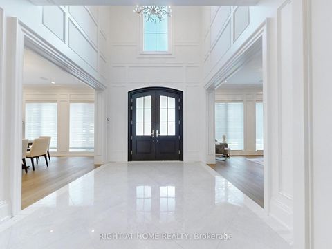Photo 3 at 172 Burgundy Drive, MO Morrison, Oakville