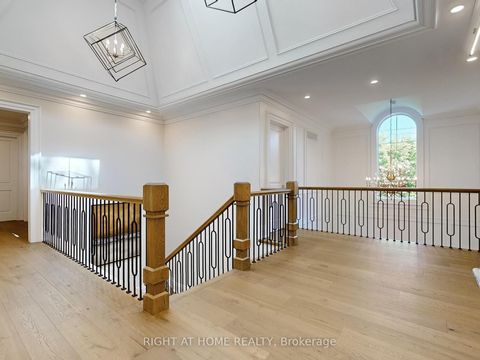 Photo 19 at 172 Burgundy Drive, MO Morrison, Oakville