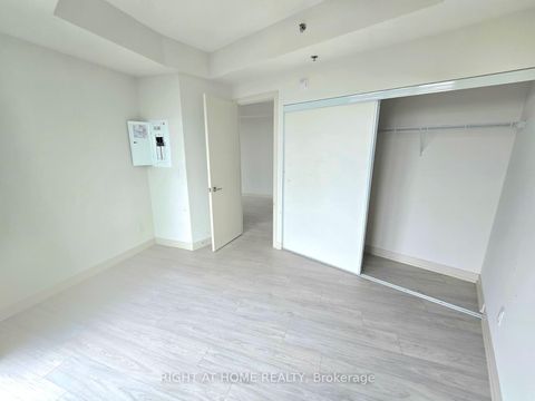 Photo 10 at 718 - 90 Glen Everest Road S, Cliffside, Toronto