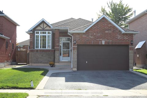 Photo 1 at 49 Felt Crescent, Bayshore, Barrie Photo 1 at 49 Felt Crescent, Bayshore, Barrie