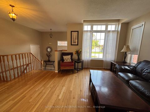 Photo 9 at 49 Felt Crescent, Bayshore, Barrie