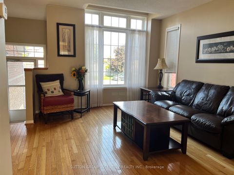 Photo 13 at 49 Felt Crescent, Bayshore, Barrie