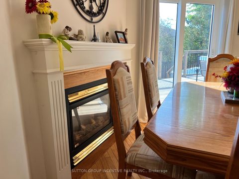 Photo 15 at 49 Felt Crescent, Bayshore, Barrie