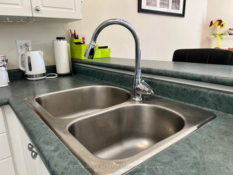 Photo 19 at 49 Felt Crescent, Bayshore, Barrie