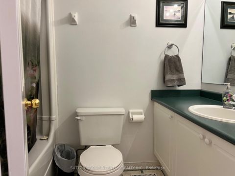 Photo 36 at 49 Felt Crescent, Bayshore, Barrie