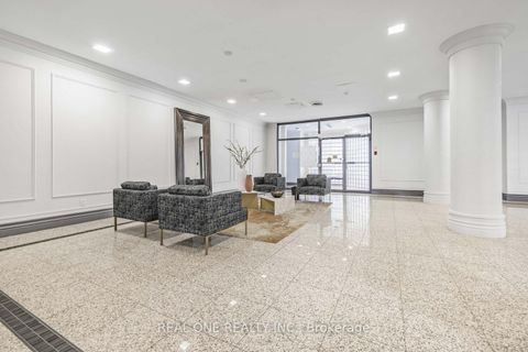 Photo 22 at 1015 - 7 Bishop Avenue, Newtonbrook East, Toronto
