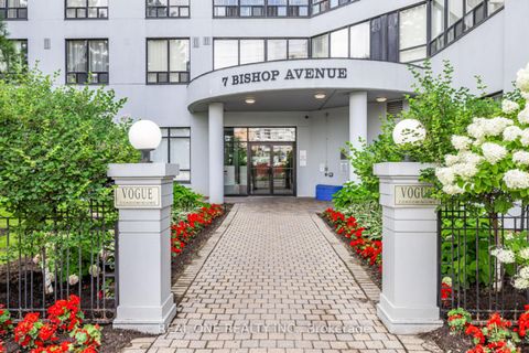 Photo 24 at 1015 - 7 Bishop Avenue, Newtonbrook East, Toronto